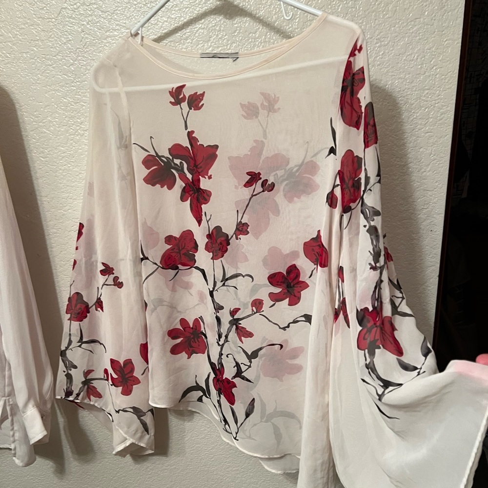 Wide sleeve fancy floral shirt